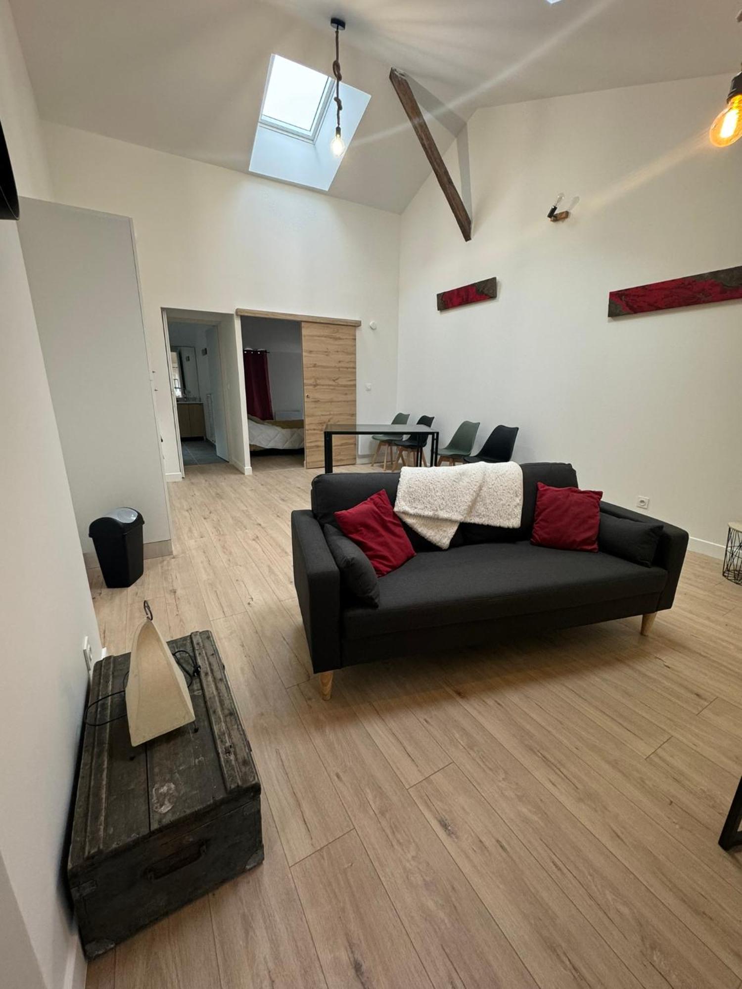 Le Clos Des Voyageurs - By Primo C0nciergerie Apartment Sennecey-le-Grand